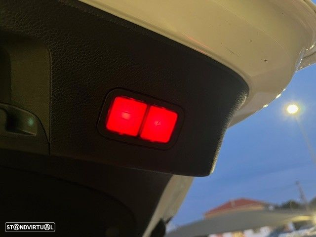Mercedes-Benz GLE 350 d 4-Matic - 28