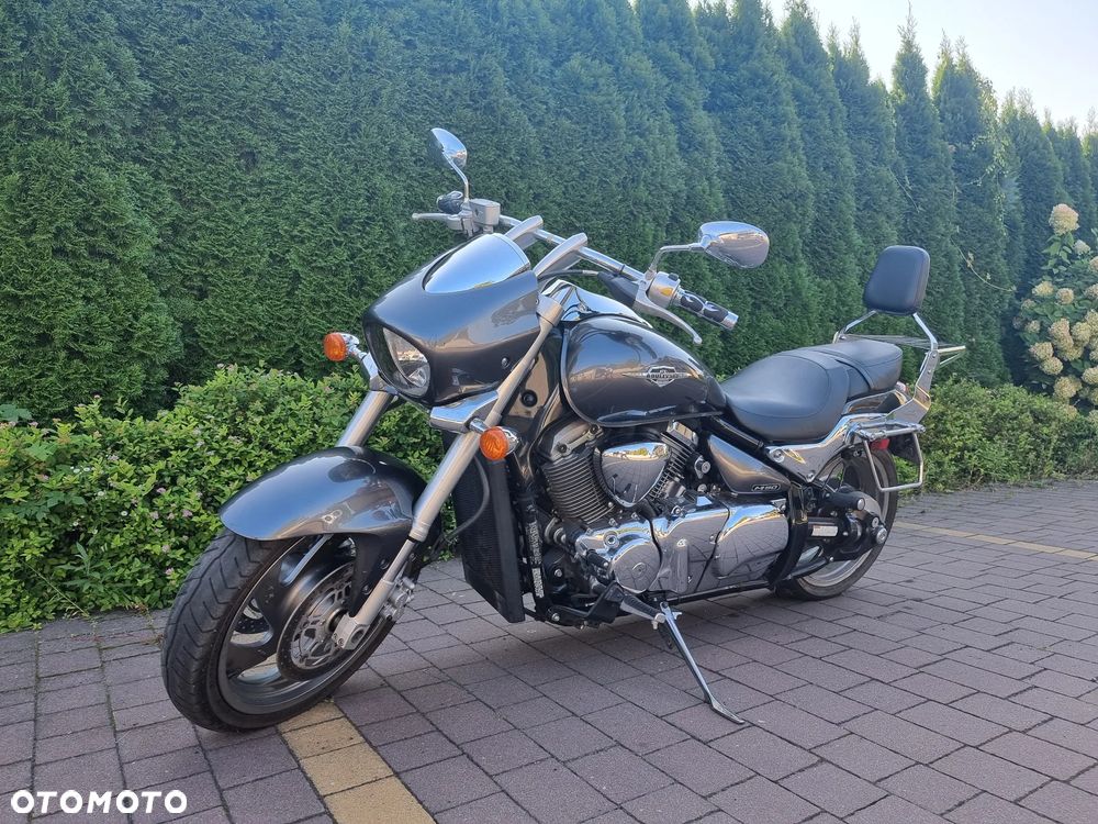 Suzuki Boulevard - 1
