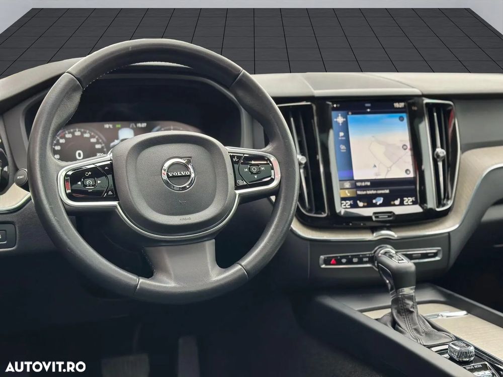 Volvo XC 60 D4 Momentum Pro - 15