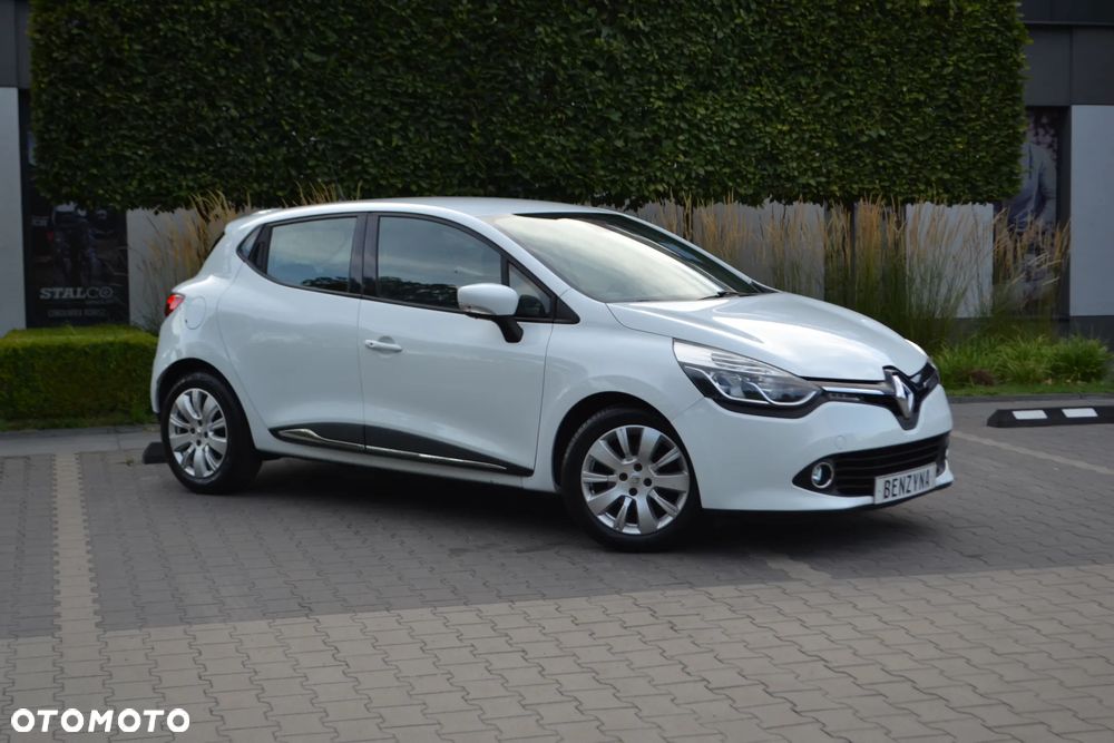 Renault Clio - 2