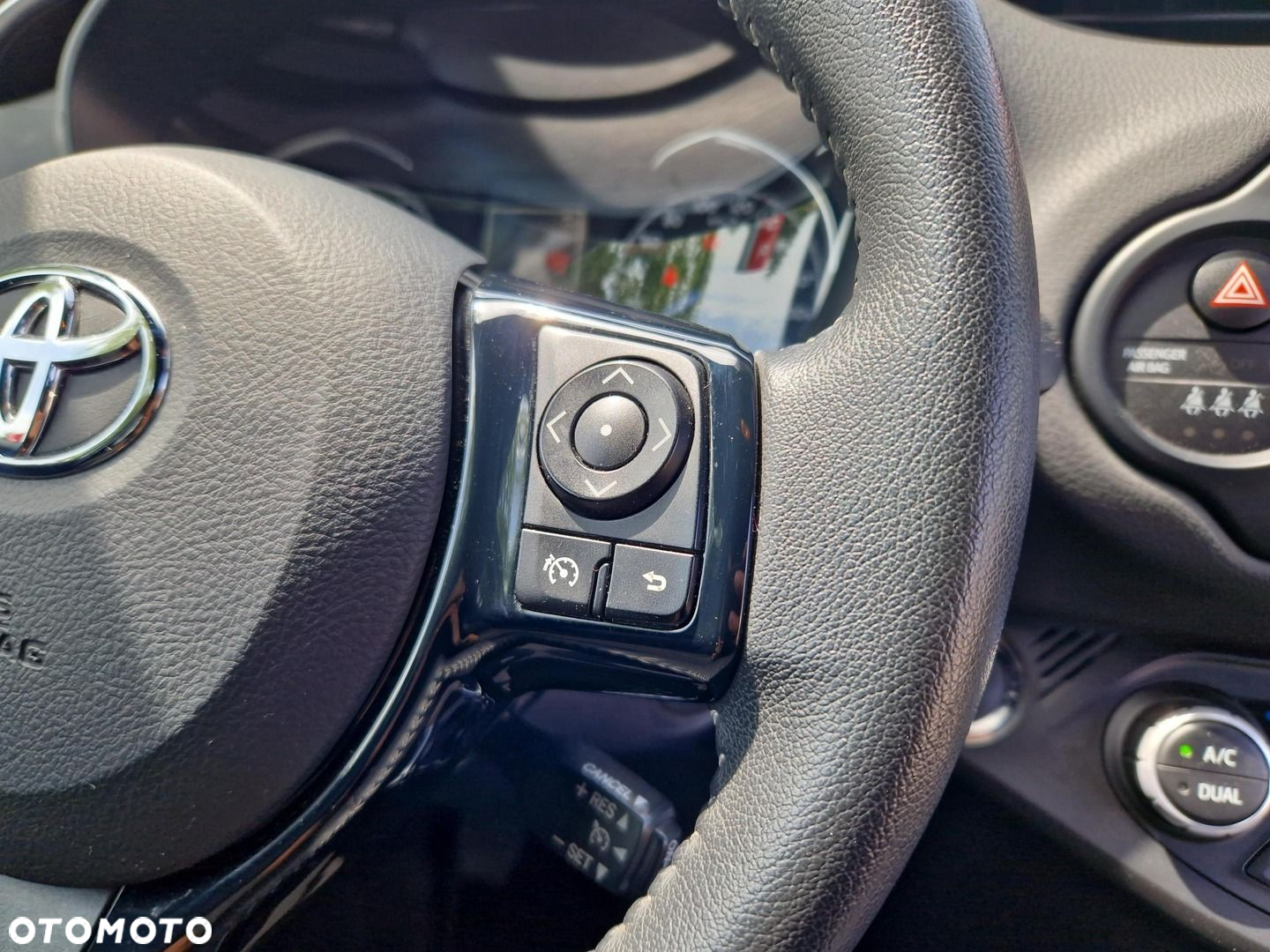 Toyota Yaris 1.5 Selection - 24