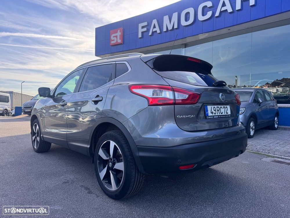 Nissan Qashqai 1.5 dCi N-Connecta 18 - 9