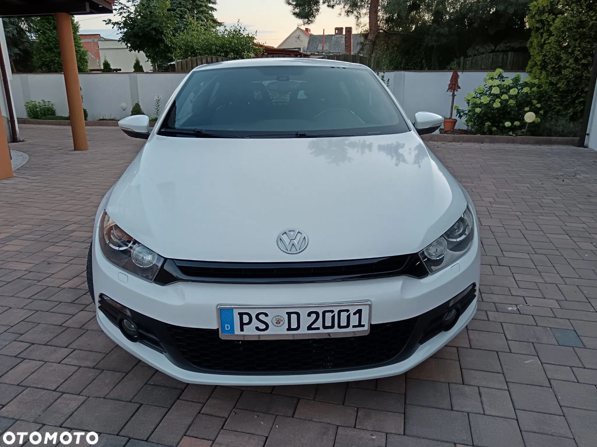 Volkswagen Scirocco 1.4 TSI DSG Life - 2