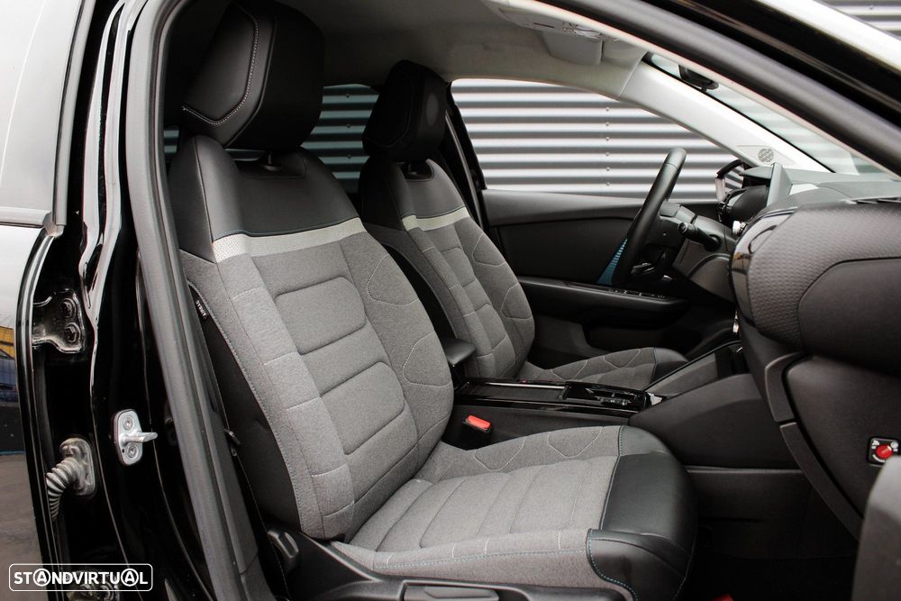 Citroën e-C4 50 kWh Shine - 17