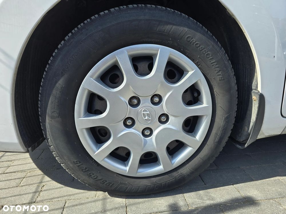 Hyundai i30 1.4 Classic + - 18