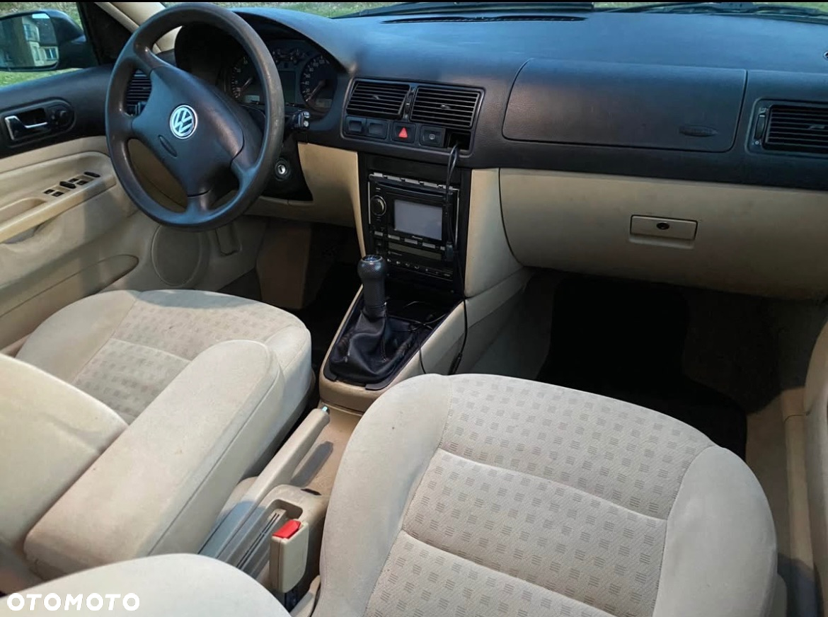 Volkswagen Golf IV 2.0 Comfortline - 6