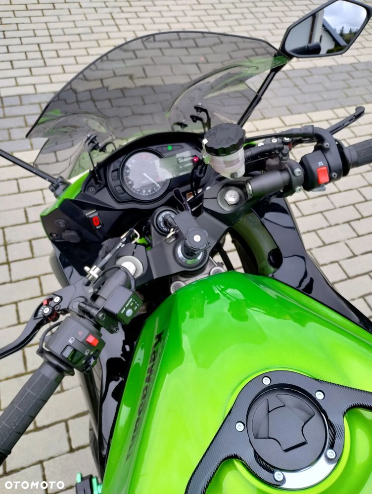 Kawasaki Ninja 1000 SX - 5