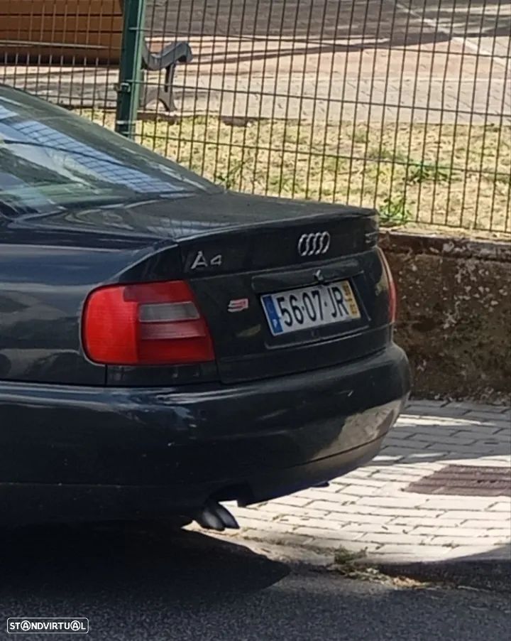 Audi A4 1.9 TDI Sport - 4