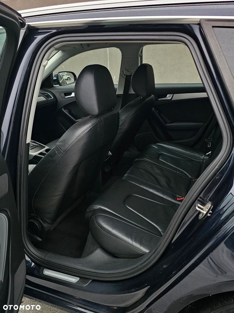 Audi A4 Avant 2.0 TFSI Multitronic - 25