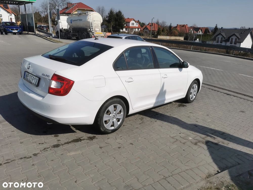 Skoda RAPID 1.2 TSI Active - 6