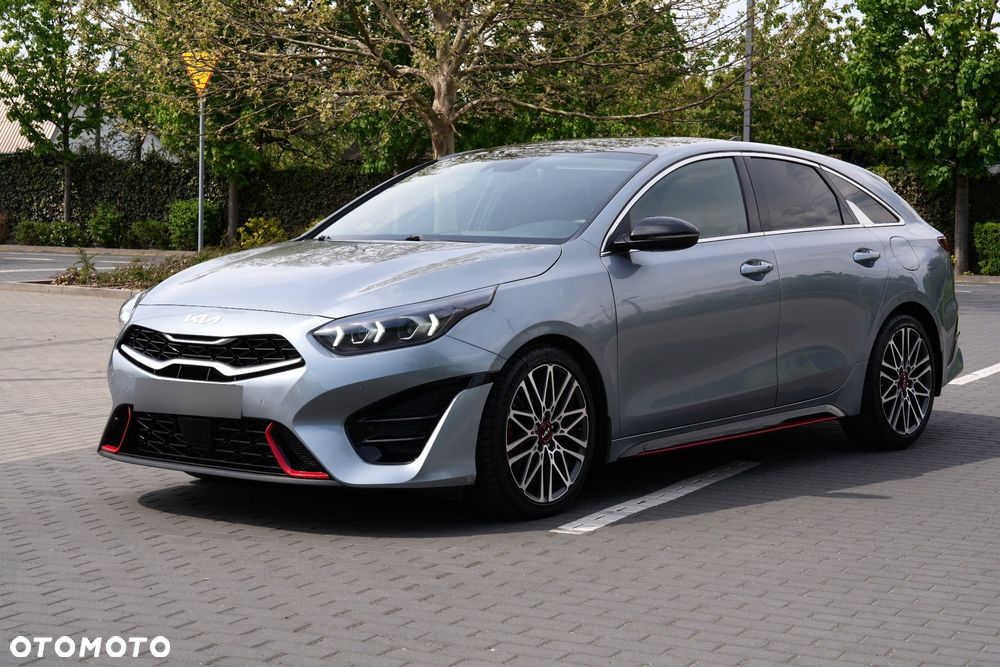 Kia ProCeed - 8