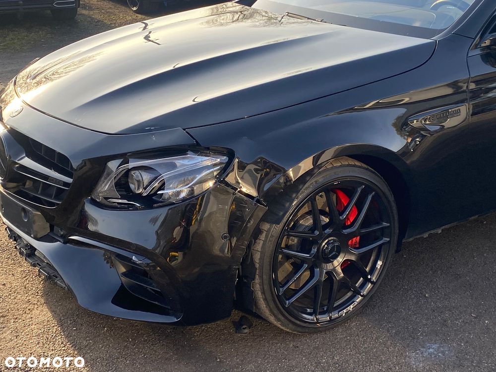 Mercedes-Benz Klasa E - 15