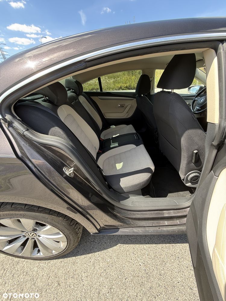 Volkswagen Passat CC 2.0 TDI DPF - 14