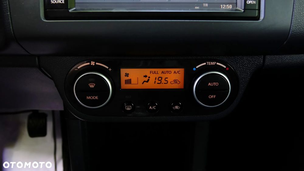 Suzuki Swift 1.3 Black and White - 19
