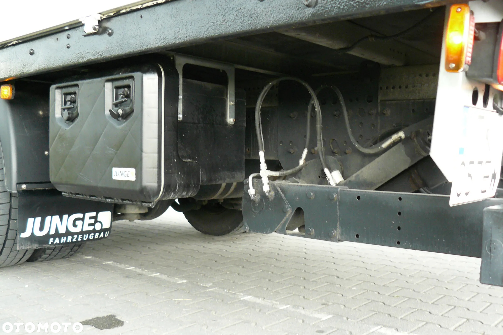 MAN TGL - 38
