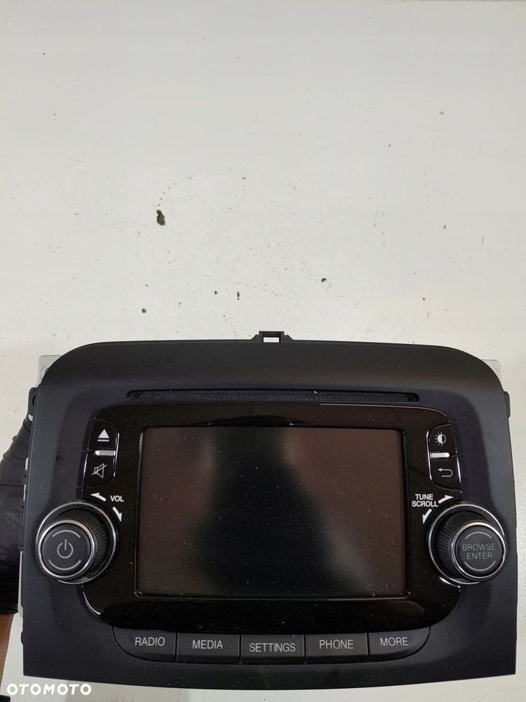 RADIO MP3 BLUETOOTH KOD 07355674440 FIAT 500L EU - 11