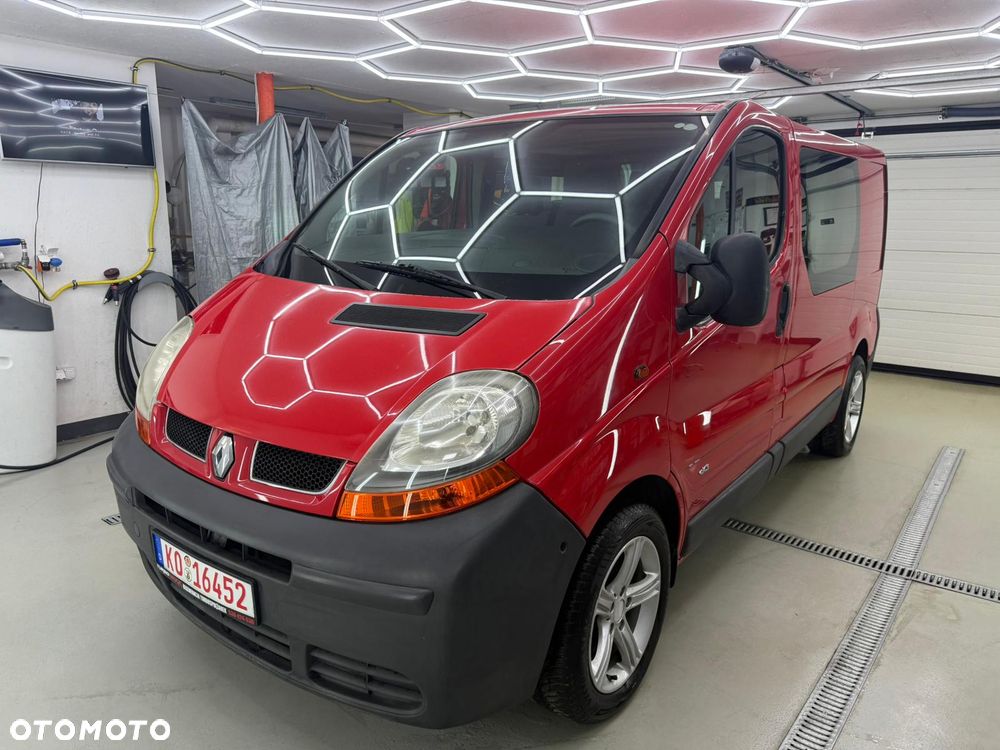 Renault Trafic - 1