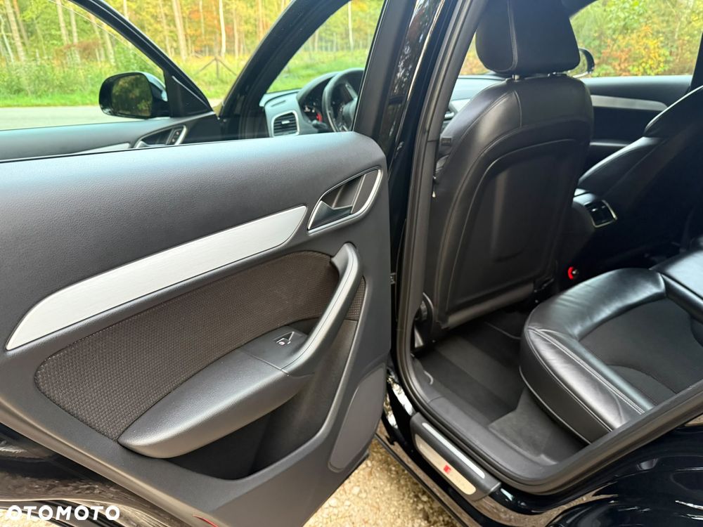 Audi Q3 - 18