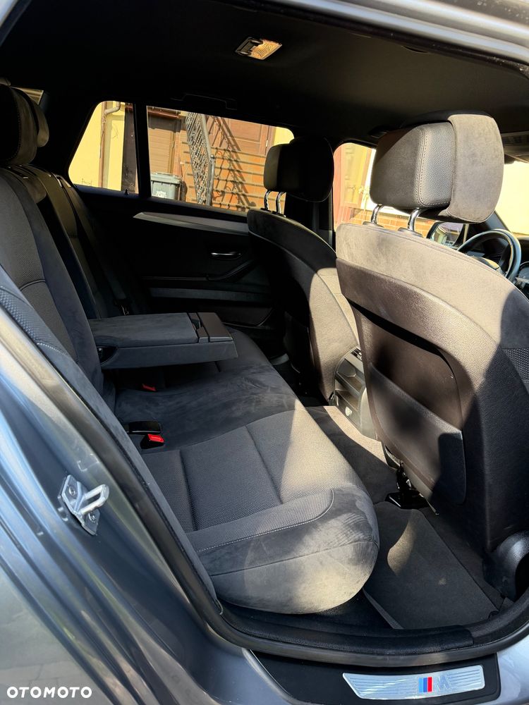 BMW Seria 5 520d Sport-Aut - 26