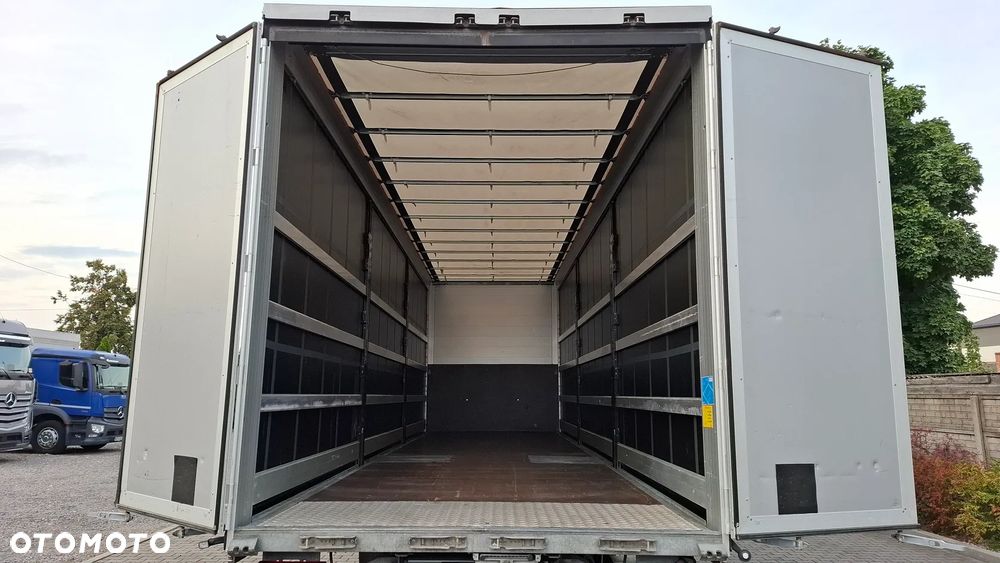 Mercedes-Benz ACTROS 1830 / 23 PALETY / WINDA / SALON PL - 17