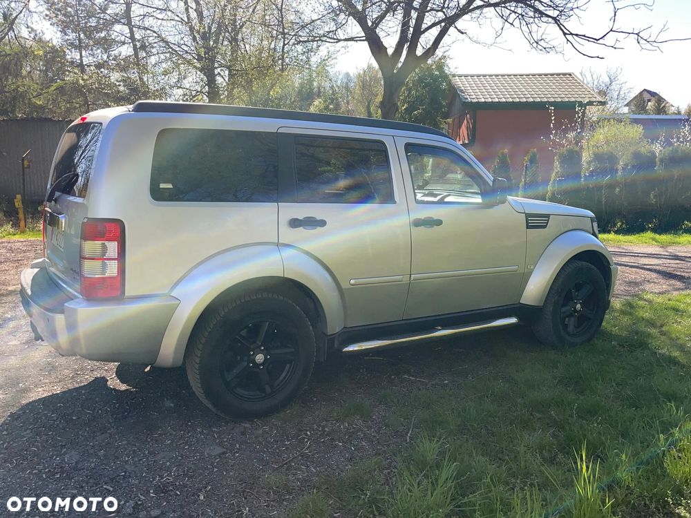 Dodge Nitro 2.8 CRD SXT - 5