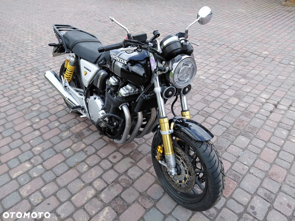 Honda CB - 7