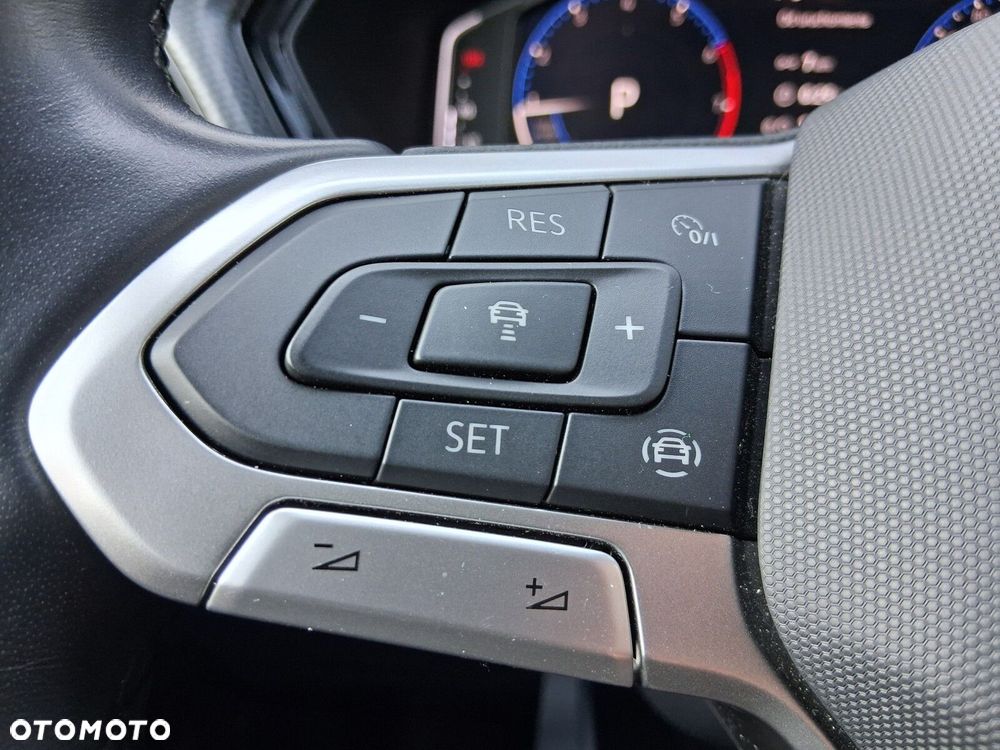 Volkswagen T-Cross 1.0 TSI Life DSG - 13