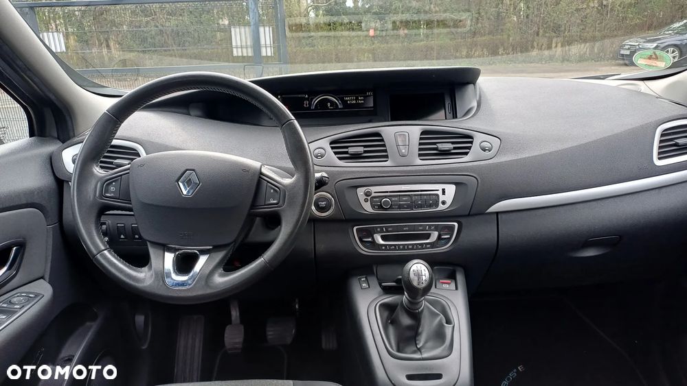 Renault Grand Scenic Energy TCe 130 S&S LIMITED - 18