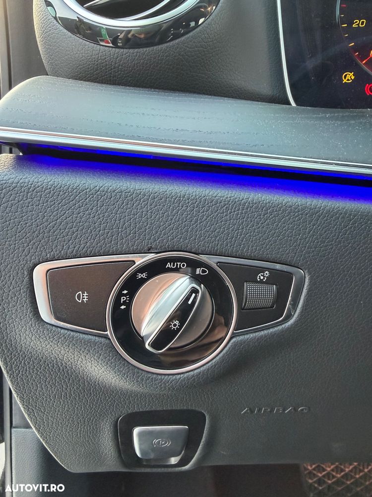 Mercedes-Benz E 200 9G-TRONIC - 18