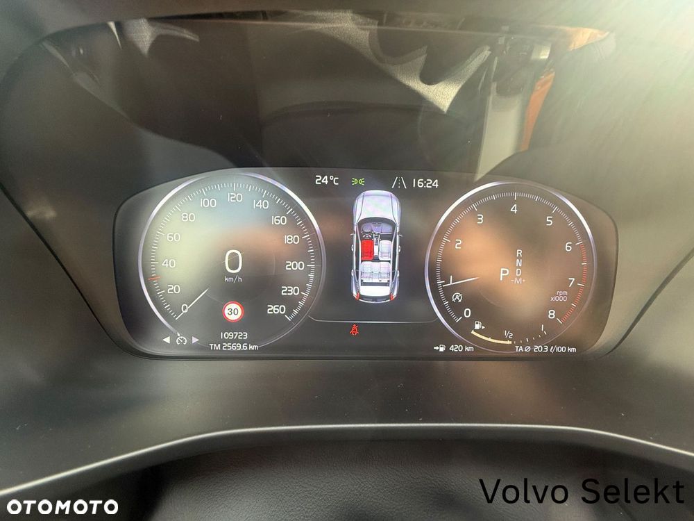 Volvo XC 40 - 21