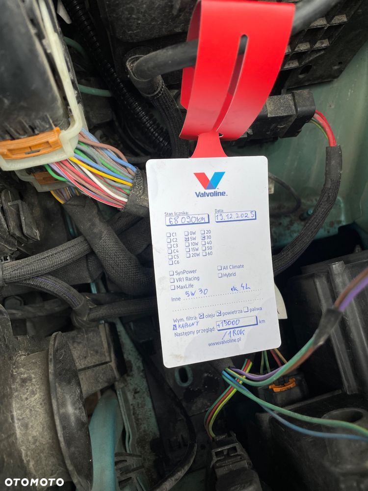 Citroën C3 1.2 PureTech Shine EAT6 - 12