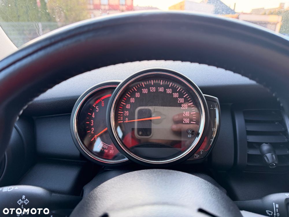 MINI Cooper D Seven Chili - 12