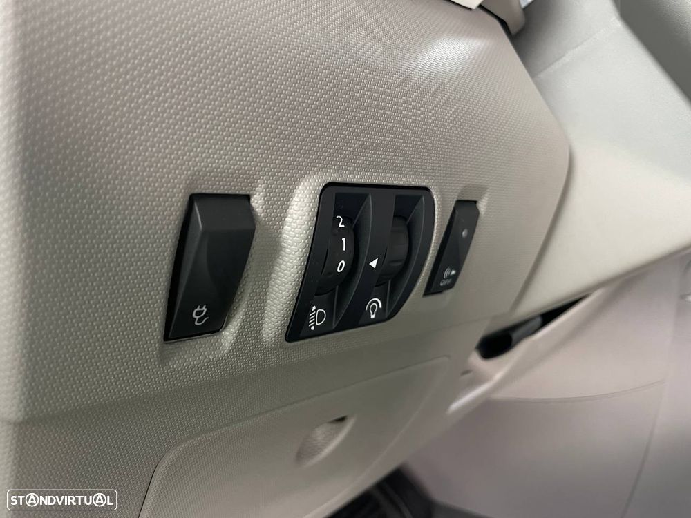 Renault Zoe (c/ Bateria) 41 kwh Intens - 16