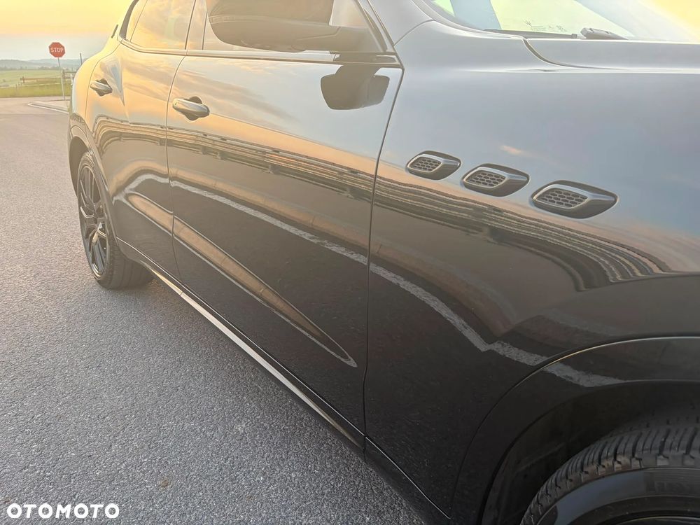 Maserati Levante Q4 - 13