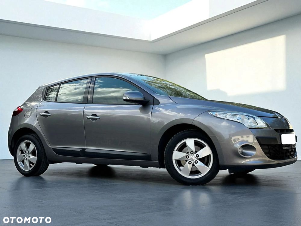 Renault Megane 1.6 16V 110 Dynamique - 3