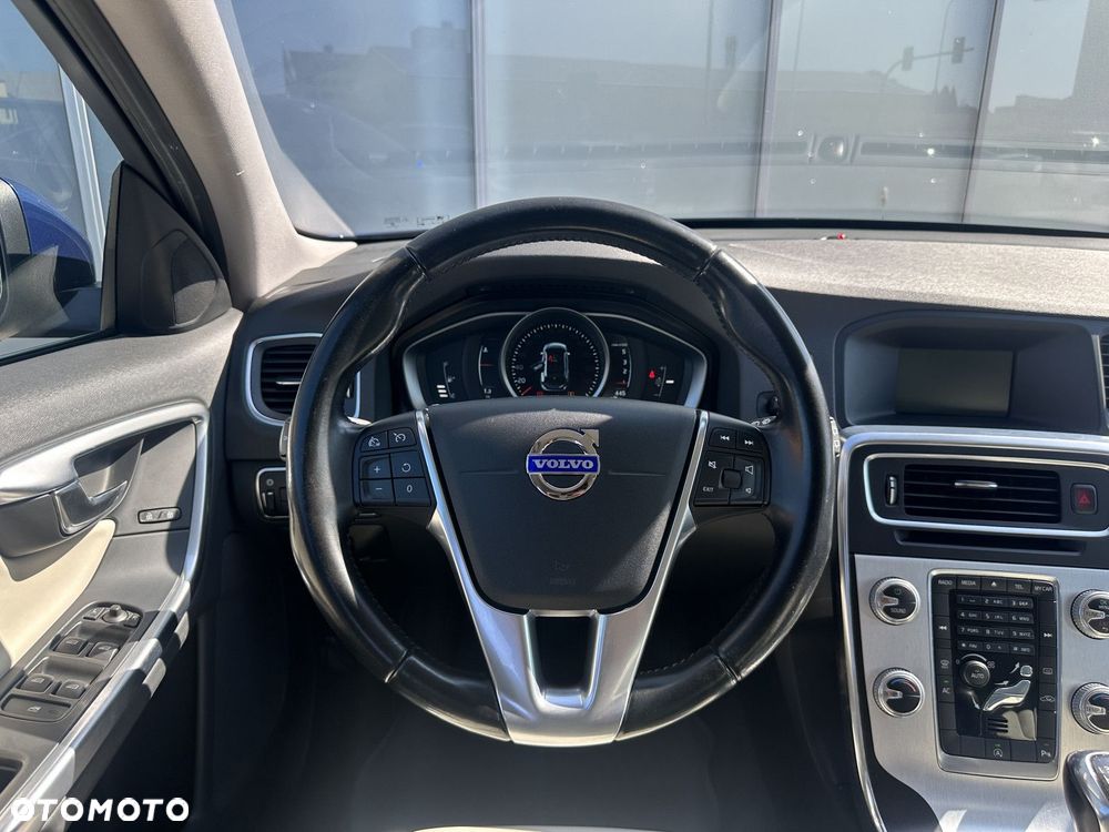 Volvo V60 - 19