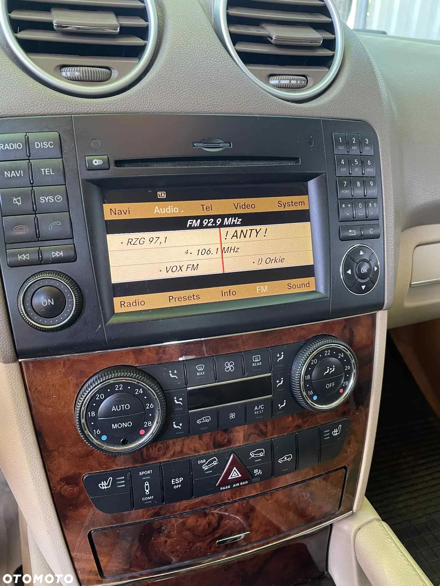 Mercedes-Benz ML - 18