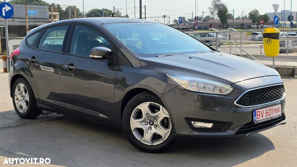 Ford Focus 1.6 TI-VCT Sport - 3