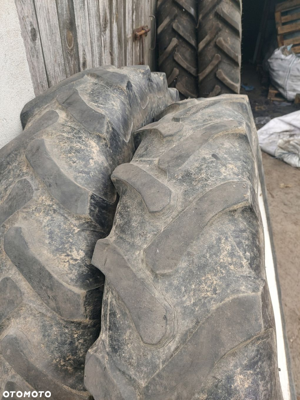 KOŁA DO MIĘDZYRZĘDZI WĄSKIE FELGI 8 SZPILEK OPONY 270/95R48 270/95R32 - 7