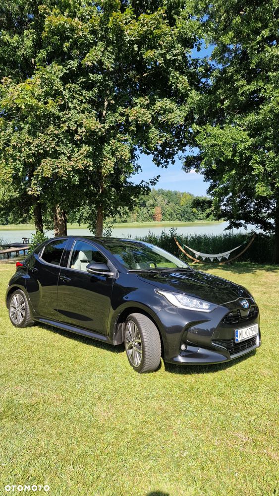 Toyota Yaris Hybrid 1.5 Executive - 1