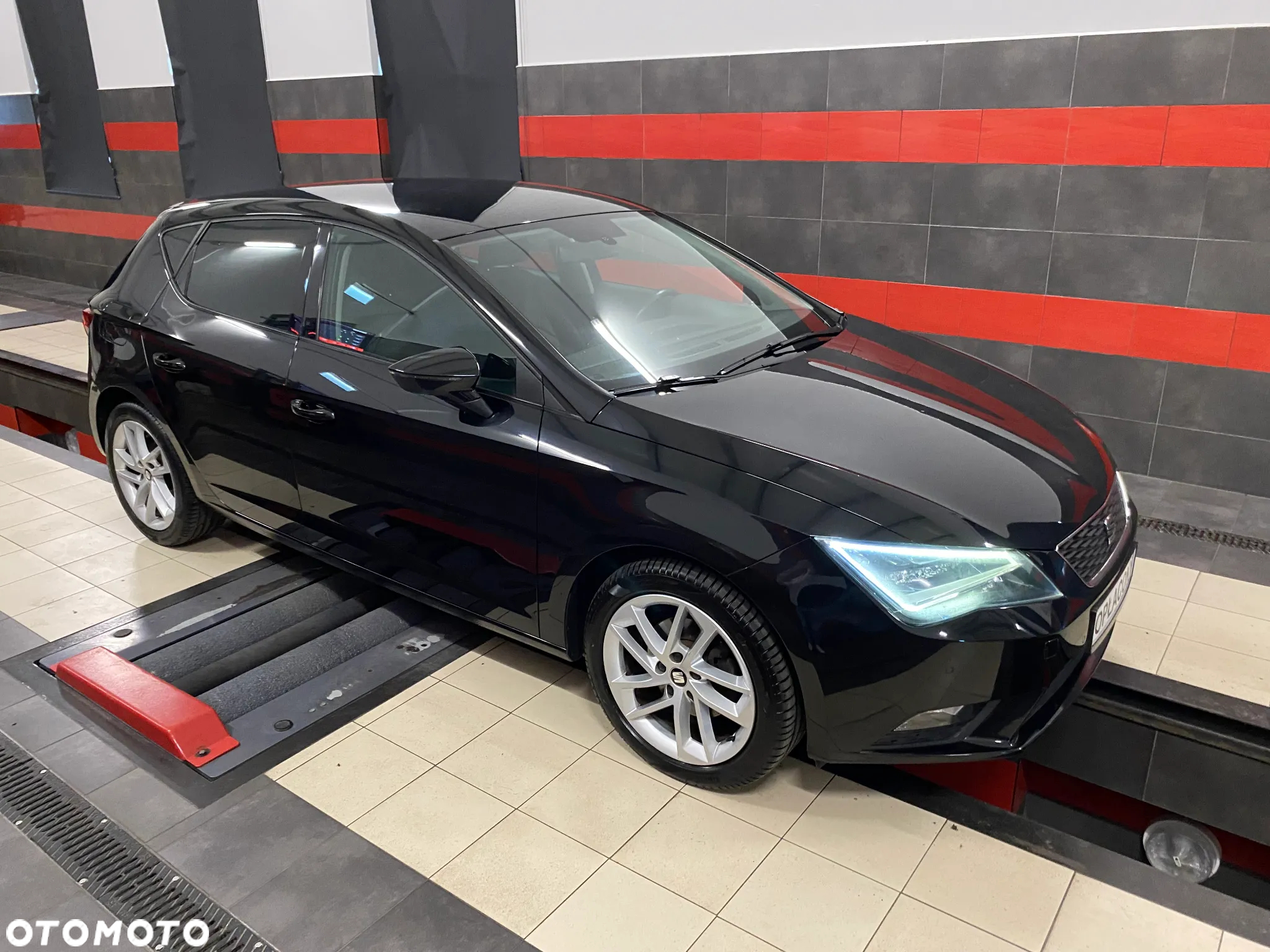 Seat Leon 2.0 TDI Style S&S DSG EU6 - 3
