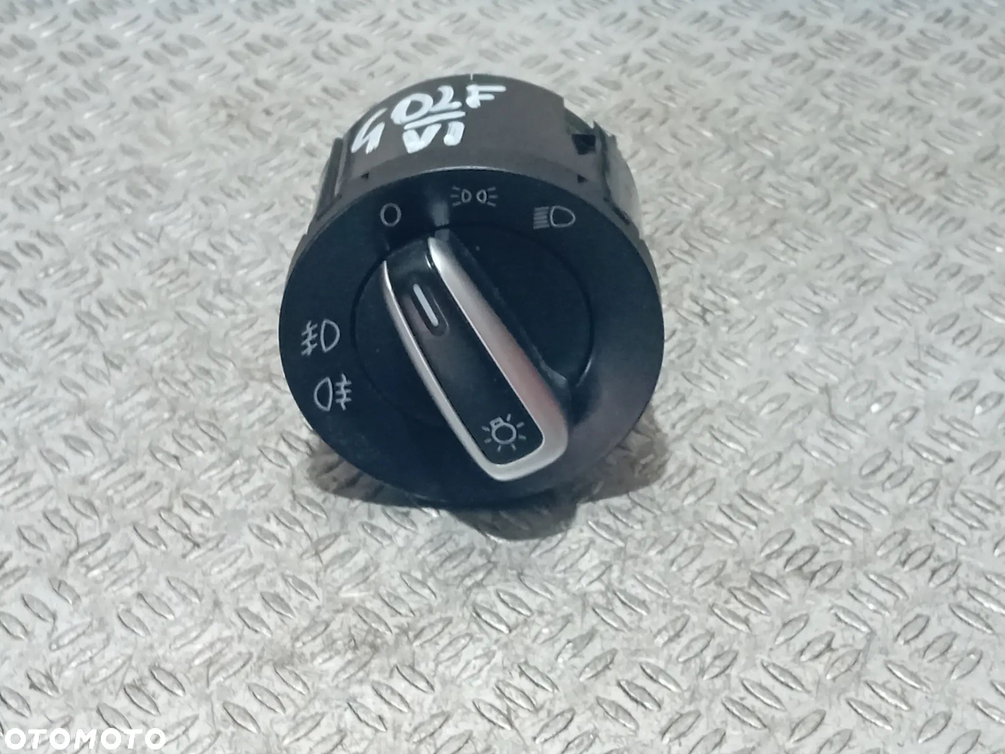 włącznik świateł przełącznik VW Golf VI 2012 3C8941431C - 1