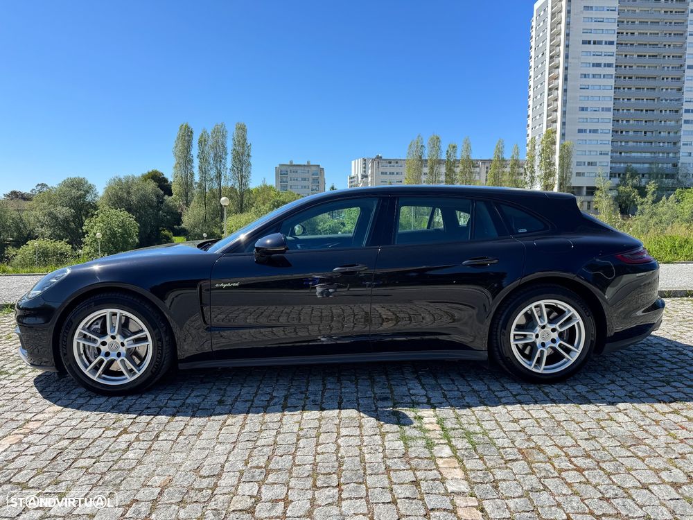 Porsche Panamera Sport Turismo 4 E-Hybrid - 5