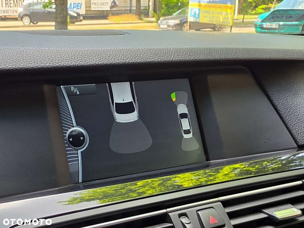 BMW Seria 5 - 21