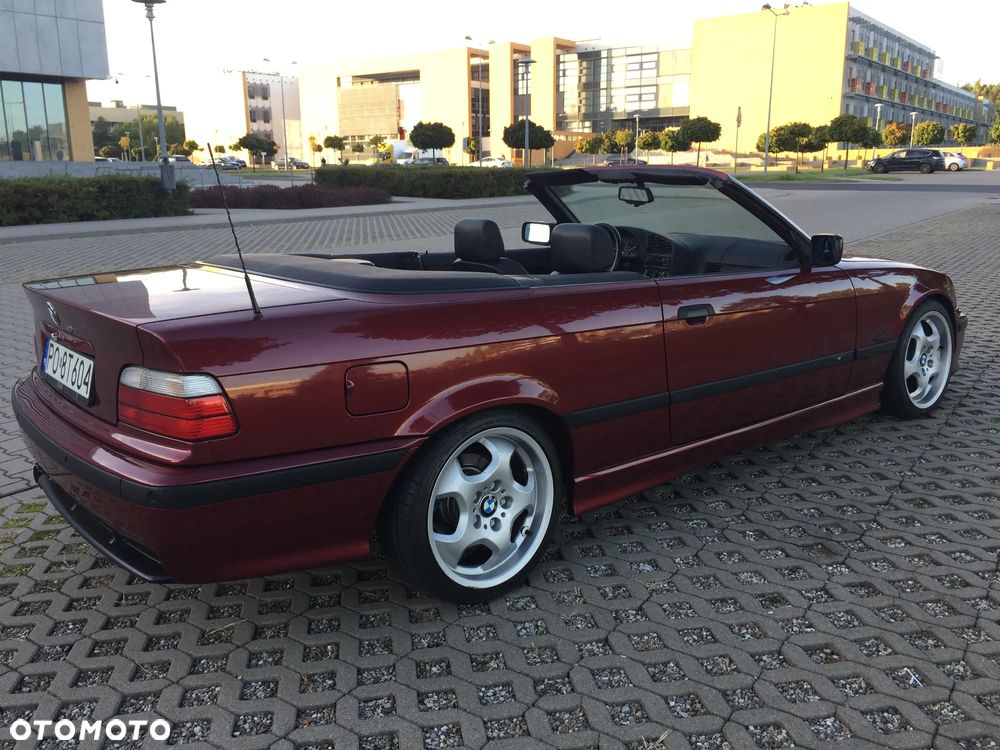 BMW Seria 3 318i Cabriolet - 5