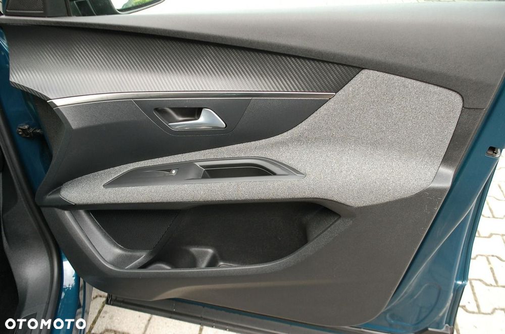 Peugeot 3008 BlueHDi 130 Stop & Start EAT8 Allure - 33