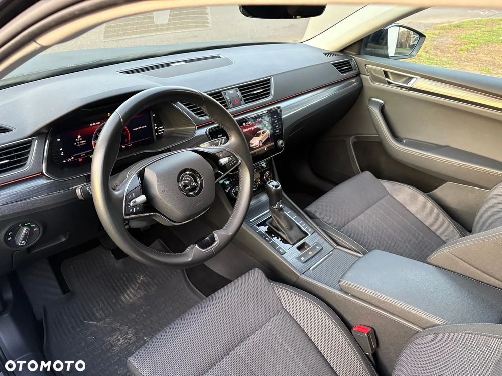 Skoda Superb 2.0 TDI SCR Ambition DSG - 15