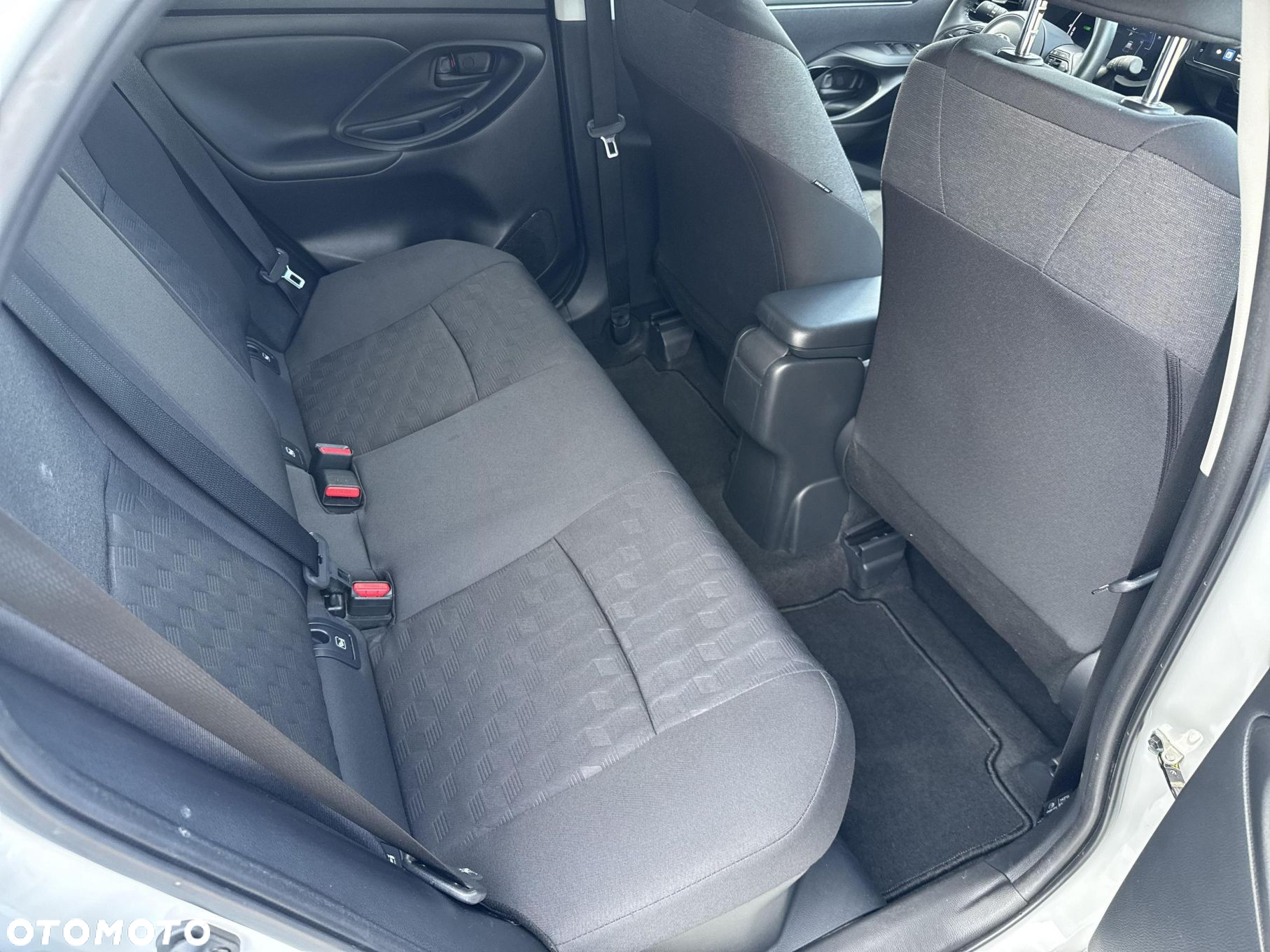 Toyota Yaris - 19