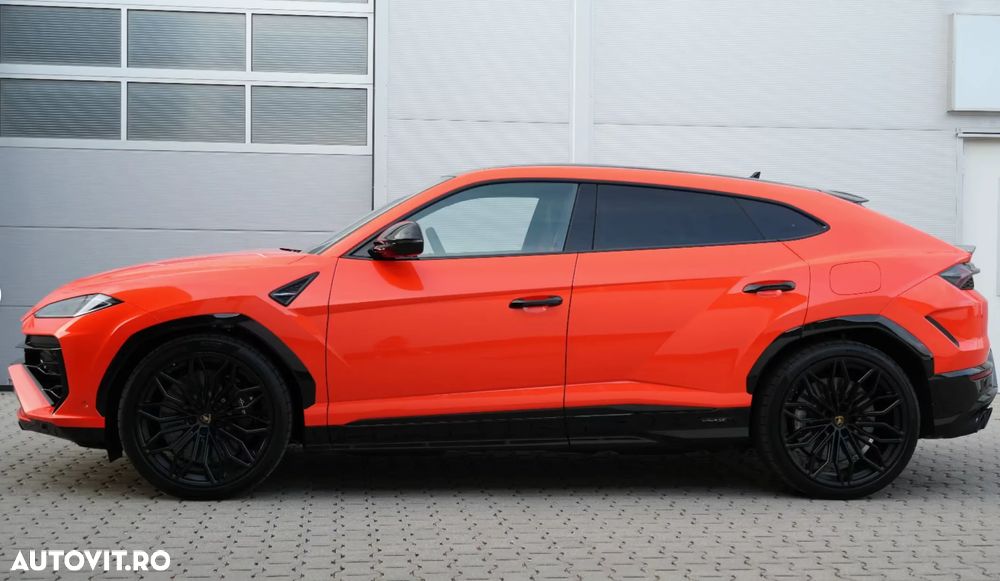 Lamborghini URUS - 6