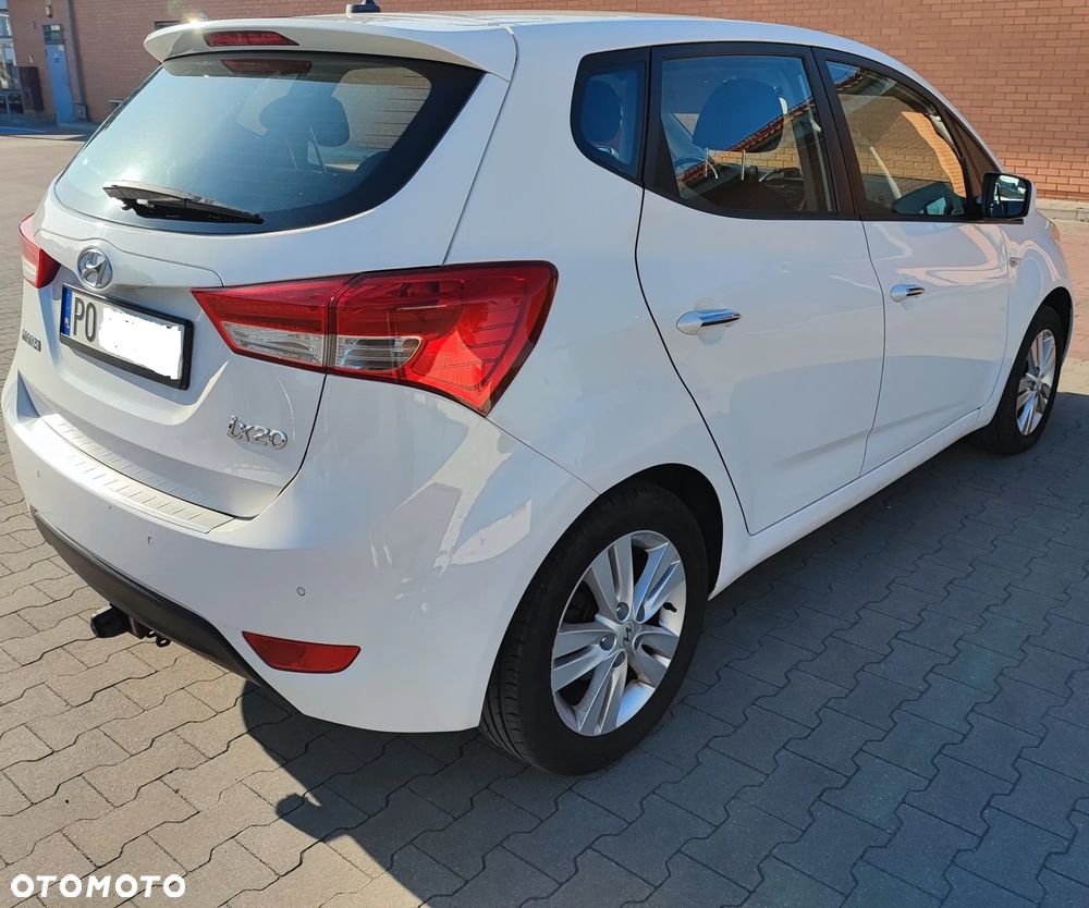 Hyundai ix20 - 18